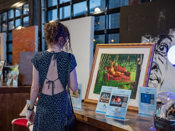 attendee of furnished for good viewing the art pieces