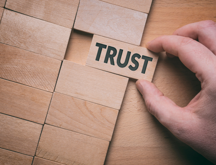 "Trust" on piece