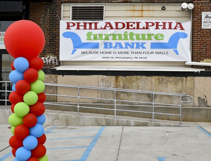 Balloons outside the grand reopening of the Philadelphia Furniture Bank